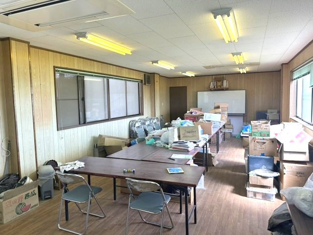 河合町2丁目貸事務所の内装