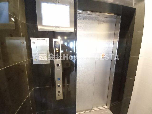 プレサンス神戸キュリオのロビー