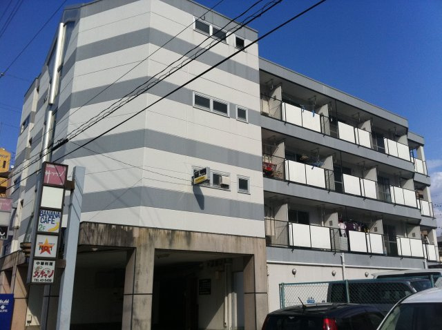 大津市大萱１丁目の店舗事務所の外観