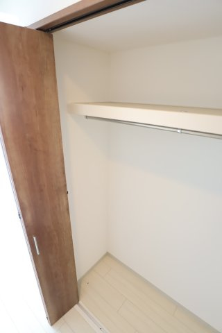 大阪市都島区高倉町３丁目の賃貸マンションの収納