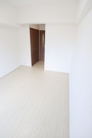 大阪市都島区高倉町３丁目の賃貸マンションの寝室