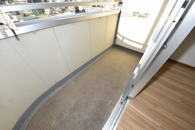 TOCCHI　1番館のバルコニー