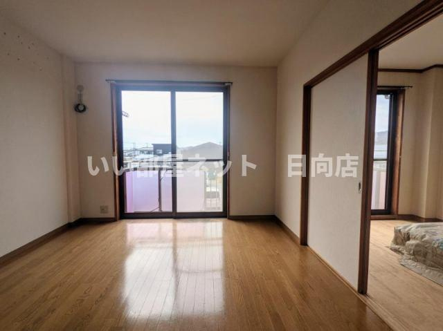 セントラルハイツの居間・リビング|使いやすいリビングです