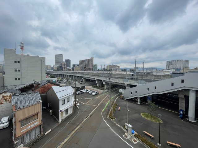福井市日之出１丁目の賃貸マンションの展望