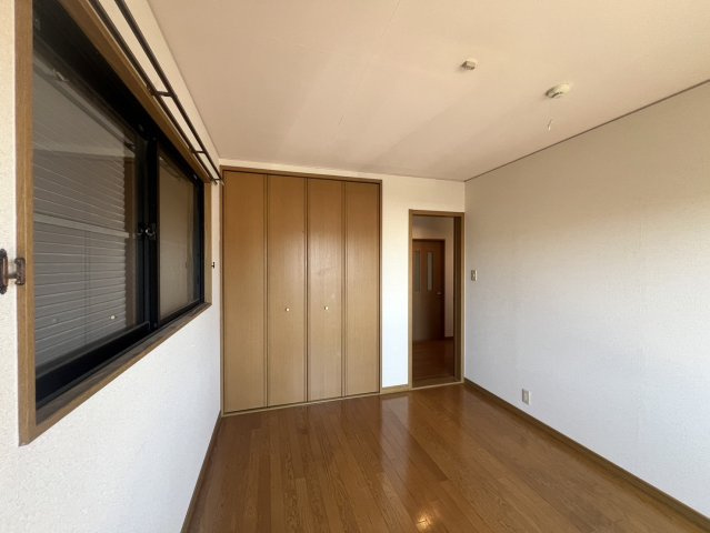 和歌山市湊北町２丁目・中古戸建・54596の洋室