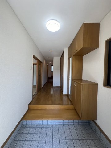 和歌山市湊北町２丁目・中古戸建・54596の玄関