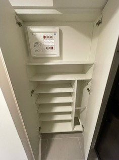 【ロビー】 | ザ・パークハビオ塚本 | ゆとりのあるロビーです