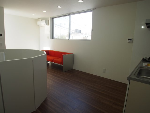 レガロスクエアーの洋室|落ち着いた色調の洋室です