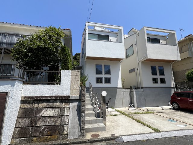 オーシャンビュー！2025年6月リフォーム完成予定の富士山も見える！築浅戸建