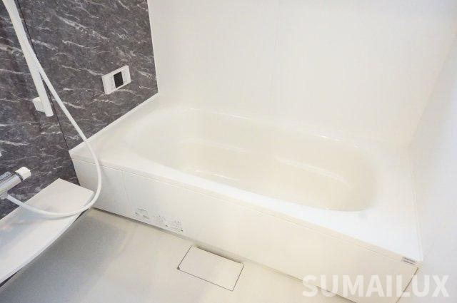 熊本市北区清水亀井町のアパートの浴室
