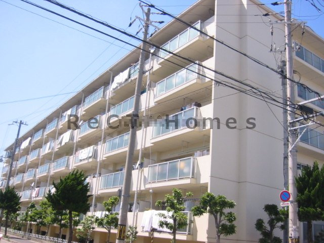 第8恵美酒マンションの外観