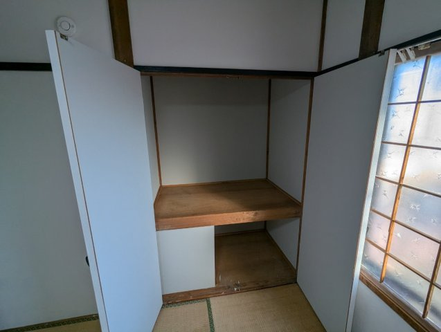星が浦北3丁目3-23貸家の収納