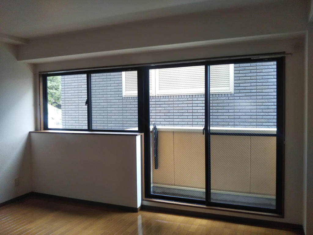 姫路市飾磨区恵美酒の賃貸マンションの居間・リビング