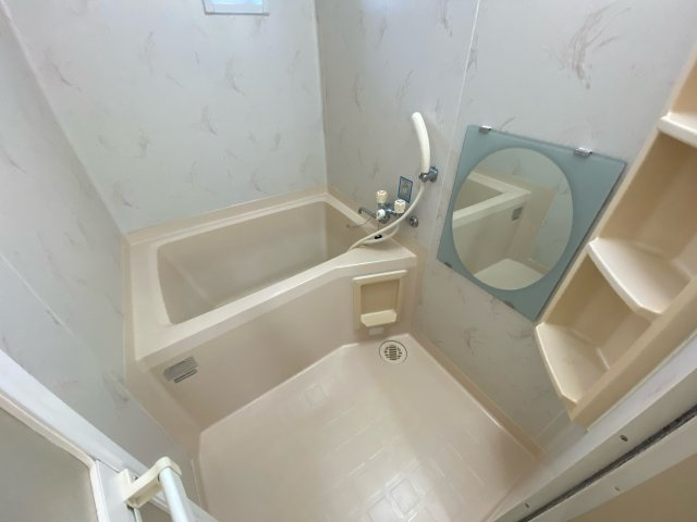 ＪＡハイツ白浜Ｂ棟の浴室