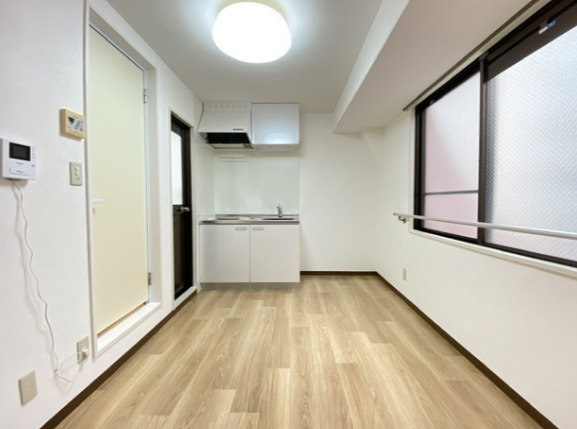 サルナートなかはらの洋室