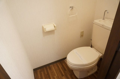 【トイレ】 | ビバリーヒルズＣ