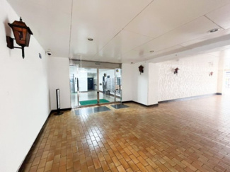 【エントランス】