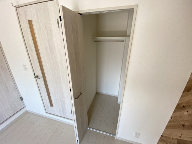 神戸市兵庫区会下山町２丁目のアパートの収納|クローゼット