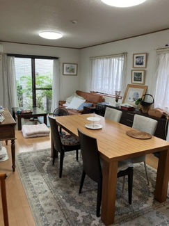 【居間・リビング】 | 埼玉県さいたま市大宮区戸建 | （家具や備品はイメージで販売格には含まれません）