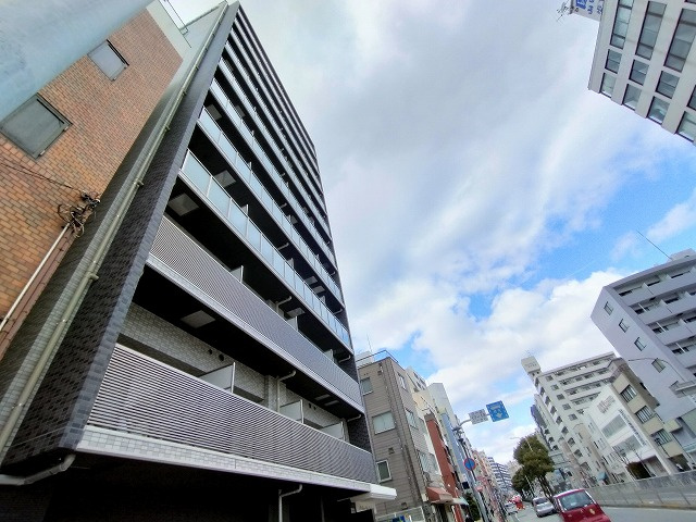 神戸市兵庫区西多聞通１丁目の賃貸マンションの外観