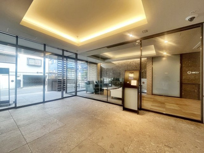 【エントランス】