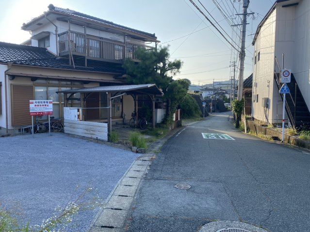 岩崎駐車場の外観