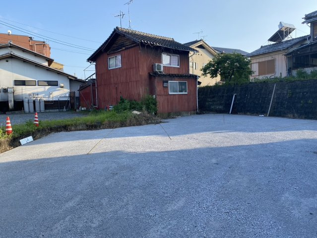 岩崎駐車場の外観