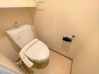 【トイレ】 | クレスティアステージア天神 | 別号室の写真になります。現況優先。