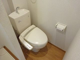 【トイレ】 | ピュア箱崎拾番館 | 別号室の写真になります。現況優先。
