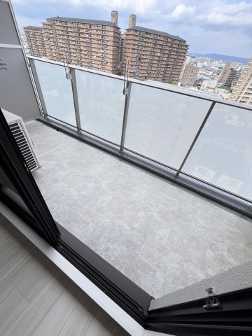 スプランディッド京橋EASTのバルコニー