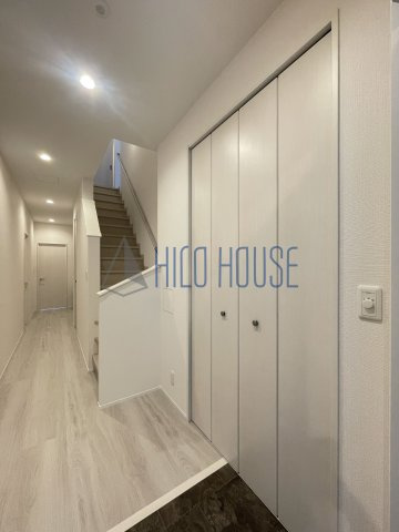 HY HILLS川越の玄関