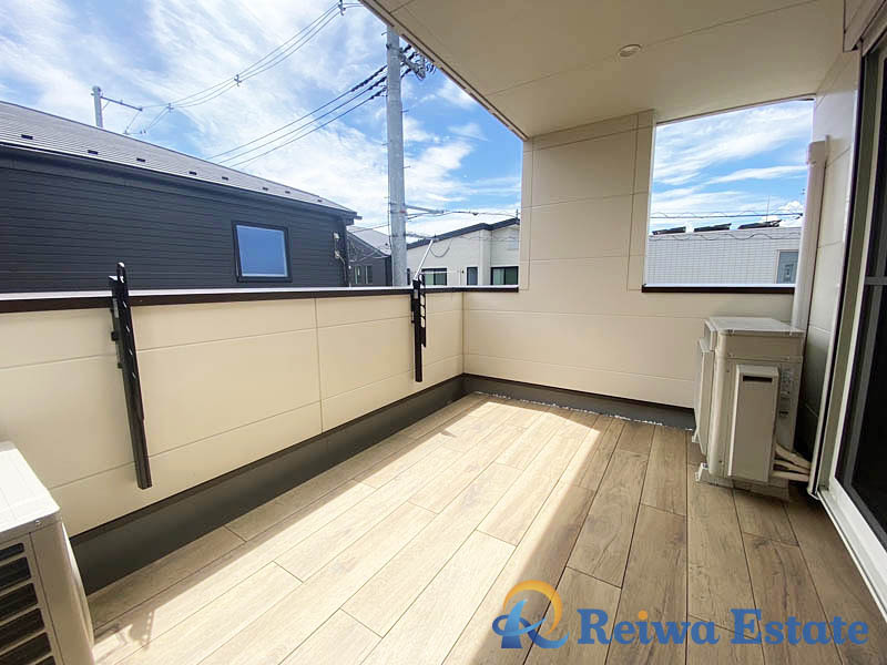 未入居戸建　高座郡寒川町小谷1丁目のバルコニー