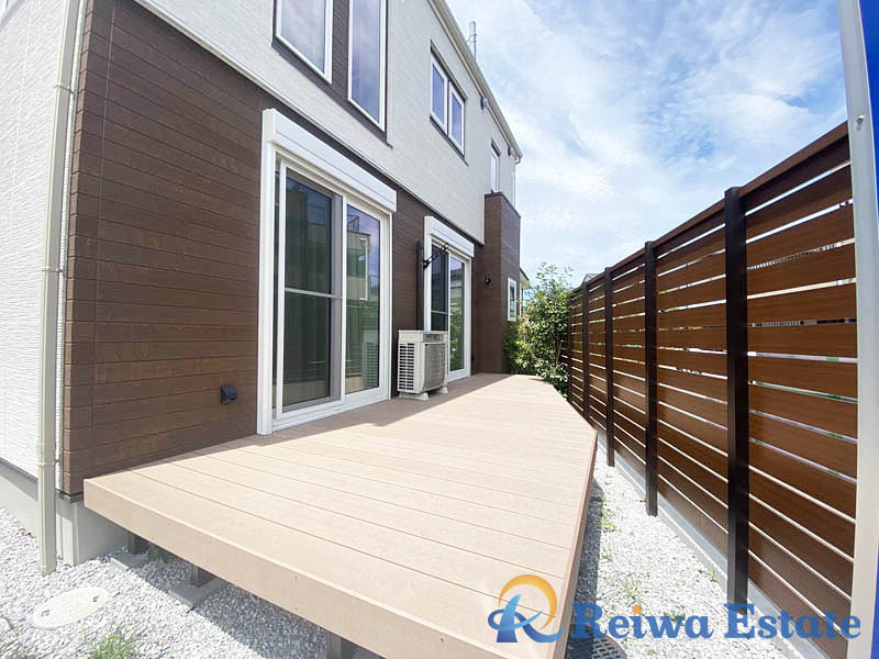 未入居戸建　高座郡寒川町小谷1丁目のバルコニー