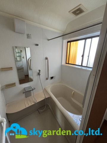 伊勢原市坪ノ内　中古戸建の独立洗面台