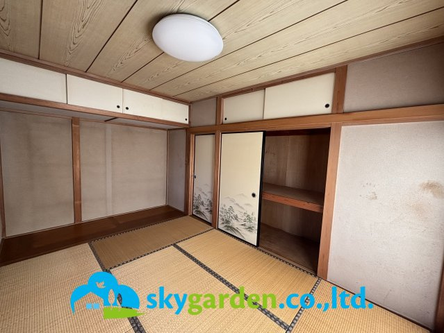 伊勢原市坪ノ内　中古戸建の収納