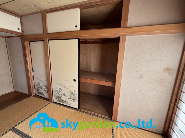 伊勢原市坪ノ内　中古戸建のキッチン