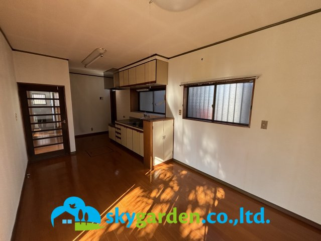 伊勢原市坪ノ内　中古戸建のキッチン