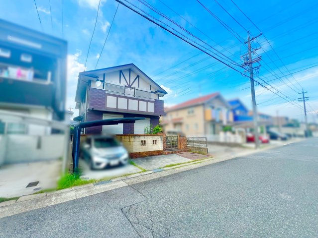 名東区猪高台一丁目戸建の前面道路含む現地写真|一戸建ての建ち並ぶ閑静な住宅地です！