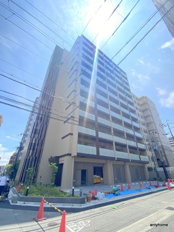 ズーノクルーズ江坂　仲介手数料無料の外観