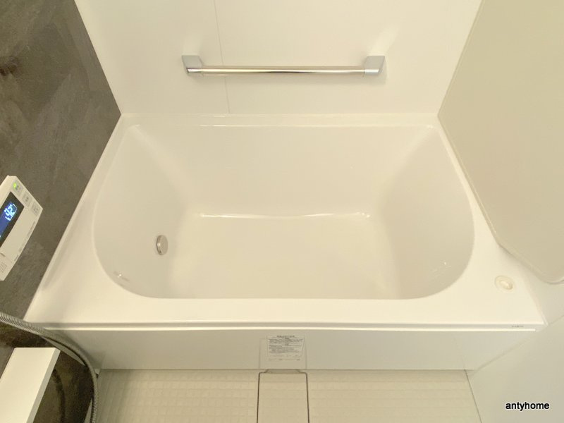 ズーノクルーズ江坂　仲介手数料無料の浴室