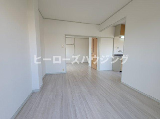 【居間・リビング】 | アイランド岡町 | ※2026年6月中旬撮影！