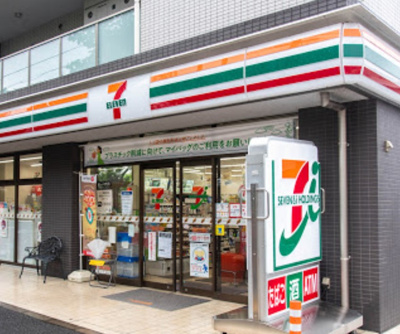 【周辺】 | XEBEC練馬　14038 | セブンイレブン 練馬中村北千川通り店まで38ｍ