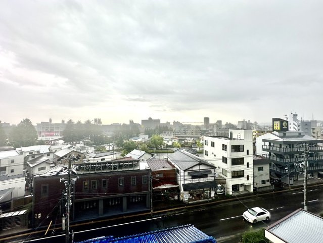 ライオンズマンション榴ケ岡第三の展望