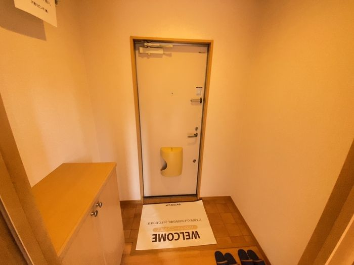 ユニフレックス南高江の玄関
