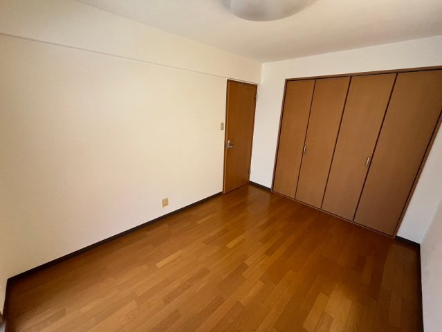 コアマンションの居間・リビング