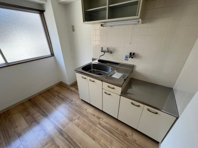 コアマンションのキッチン