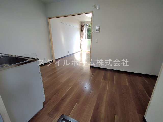 コーポ江島の居間・リビング