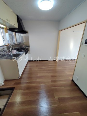 コーポ江島の居間・リビング