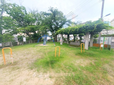 【その他】 | ■□香里三井団地A13棟□■ | 棟の前には公園があります♪♪