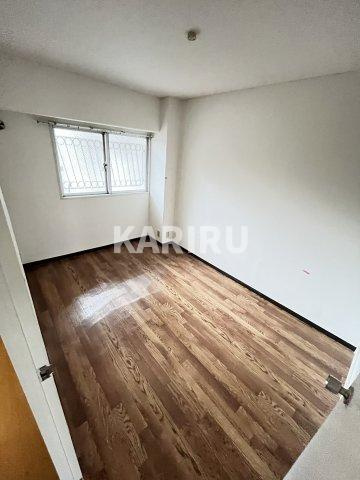 ドルミ京橋の洋室